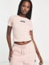 ellesse Landrea crop t-shirt in pink