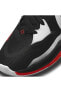 Kyrie Low 5 Dj6012-001 Erkek Basketbol Ayakkabısı Siyah-beyaz