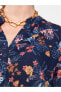 Фото #4 товара LCW Grace Kaçık Yaka Çiçekli Uzun Kollu Viskon Kadın Bluz