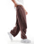 Фото #3 товара ASOS DESIGN oversized balloon parachute trouser in washed brown