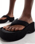 Фото #2 товара Stradivarius flatform thong sandal in black