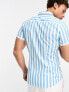 ASOS DESIGN – Elastisches, gestreiftes Oxford-Hemd mit engem Schnitt in Blau