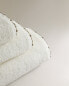 Cotton bath towel with trim detail