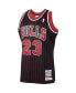 ფოტო #1 პროდუქტის Men's Michael Jordan Black Chicago Bulls 1995/96 Hardwood Classics Authentic Jersey