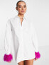 Фото #1 товара Jaded Rose balloon sleeve shirt dress in white with bright faux feather cuffs