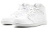 Фото #4 товара Jordan Air Jordan 1 Mid 中帮 复古篮球鞋 男款 纯白 / Кроссовки Jordan Air Jordan 554724-110