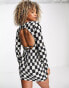 Фото #2 товара Daisy Street open back bodycon mini dress in checkboard velvet plisse