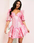 Фото #2 товара ASOS LUXE jacquard plunge mini dress with tiered hem & puff sleeve in pink