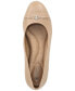 ფოტო #4 პროდუქტის Women's Alexiaa Memory Foam Round Toe Block Heel Pumps, Created for Macy's