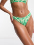 Фото #1 товара Monki bikini brief in green swirl print