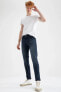 Фото #3 товара Slim Comfort Fit Normal Bel Dar Paça Yırtık Detaylı Jean Pantolon