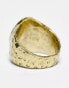 Classics 77 palm of hand signet ring in gold