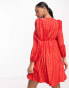Фото #4 товара Urban Revivo long sleeve v neck crinkle mini dress in red