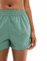 Puma Running Evolve 3 inch shorts in light green Зеленый, XL - EU 44 - фото #2