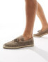 Фото #3 товара River Island espadrille woven loafer in stone