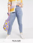 Фото #2 товара Pieces Curve Kesia high waisted Mom jeans in bleach wash
