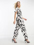 Фото #1 товара Vero Moda wide leg jumpsuit in mono abstract print