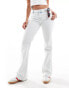 Фото #1 товара Monki Wakumi low waisted boot cut jeans in light bleach blue wash