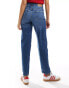 Vero Moda Tessa mom jeans in medium blue denim