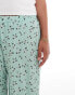 Фото #3 товара ASOS DESIGN Curve plisse wide trouser culottes in green ditsy