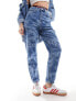 Фото #5 товара Tommy Jeans Mom Jeans in Blue