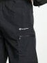 Фото #7 товара Champion Legacy Bermuda cargo shorts in black