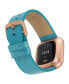 Фото #2 товара Ремешок для часов WITHit с крокодиловой кожей голубого цвета для Fitbit Versa и Fitbit Versa 2