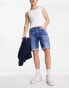 Фото #2 товара Calvin Klein Jeans – CC – Schmale Jeans-Shorts in mittelblauer Waschung