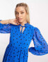 Фото #4 товара Wednesday's Girl Maternity tiered polka dot midi smock dress in blue