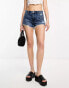 Фото #4 товара New Look ripped denim mom short in vintage blue