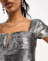 ASOS DESIGN – Kurzes Metallic-Oberteil in Silber