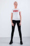 Фото #3 товара Levi`s THE PERFECT TEE 0053 LARGE BATWING WHITE - XS - damskie - biały