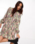 Фото #1 товара Pieces v-neck smock mini dress in ditsy floral