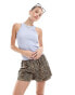 Фото #1 товара Stradivarius contrast waistband short in leopard print