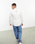 Фото #2 товара Tommy Jeans slim fit oxford shirt in white