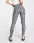 Фото #2 товара Eivy Ice Cold base layer leggings in snow leopard Exclusive at ASOS