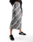 Фото #2 товара New Look satin midi skirt in snake print