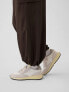 Фото #5 товара GapFit High Rise Runaround Cargo Joggers