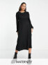 Фото #1 товара Mamalicious Maternity ruched bodice long sleeve midi dress in black