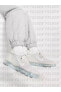 Фото #3 товара Vapormax Flyknit Sneakers in White Kadın Beyaz Spor Ayakkabı