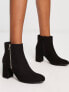 Фото #1 товара New Look heeled ankle boots with gold zip detail in black suedette