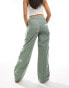 Фото #2 товара Levi's baggy lightweight cord carpenter trousers in light green