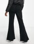 Фото #4 товара Urban Revivo crease front straight leg jogger trousers in black