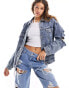 Фото #1 товара Urban Revivo distressed denim jacket in blue