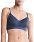Фото #1 товара Women's Form To Body Lightly Lined Bralette QF7618