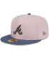 Фото #4 товара Головной убор New Era для мужчин розового и синего цветов с оливковым нижним козырьком Atlanta Braves 59FIFTY Fitted Hat