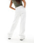 Фото #5 товара Stradivarius Petite wide leg dad jean in white