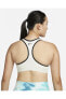 Фото #2 товара Спортивный топ Nike Racerback с средней поддержкой Swoosh 72