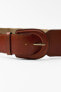 Contrast leather belt
