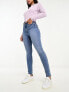 Фото #1 товара New Look lift and shape skinny jeans in mid blue